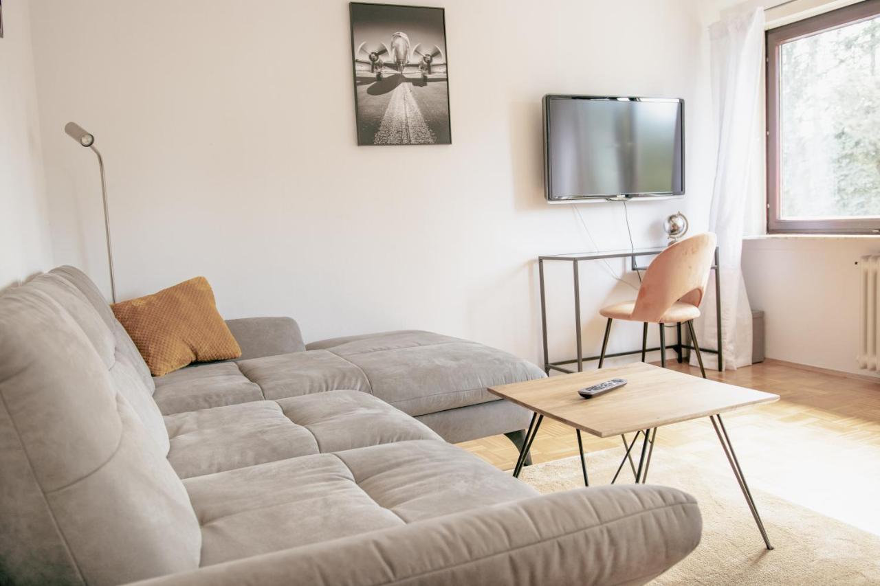 Stilvolle 2 Schlafzimmer Apartments Heidegarten, Osterheide, Zentrum シュネーヴァーディンゲン エクステリア 写真